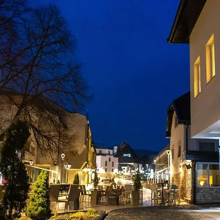 公寓 Uno 亚伊采